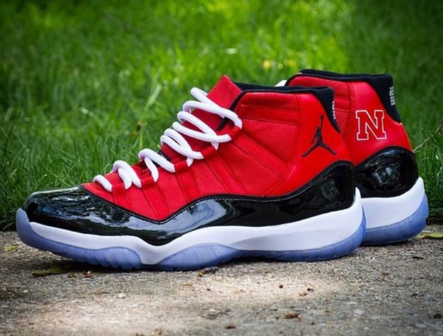 air-jordan-xi-11-big-ten-custom-collection-10