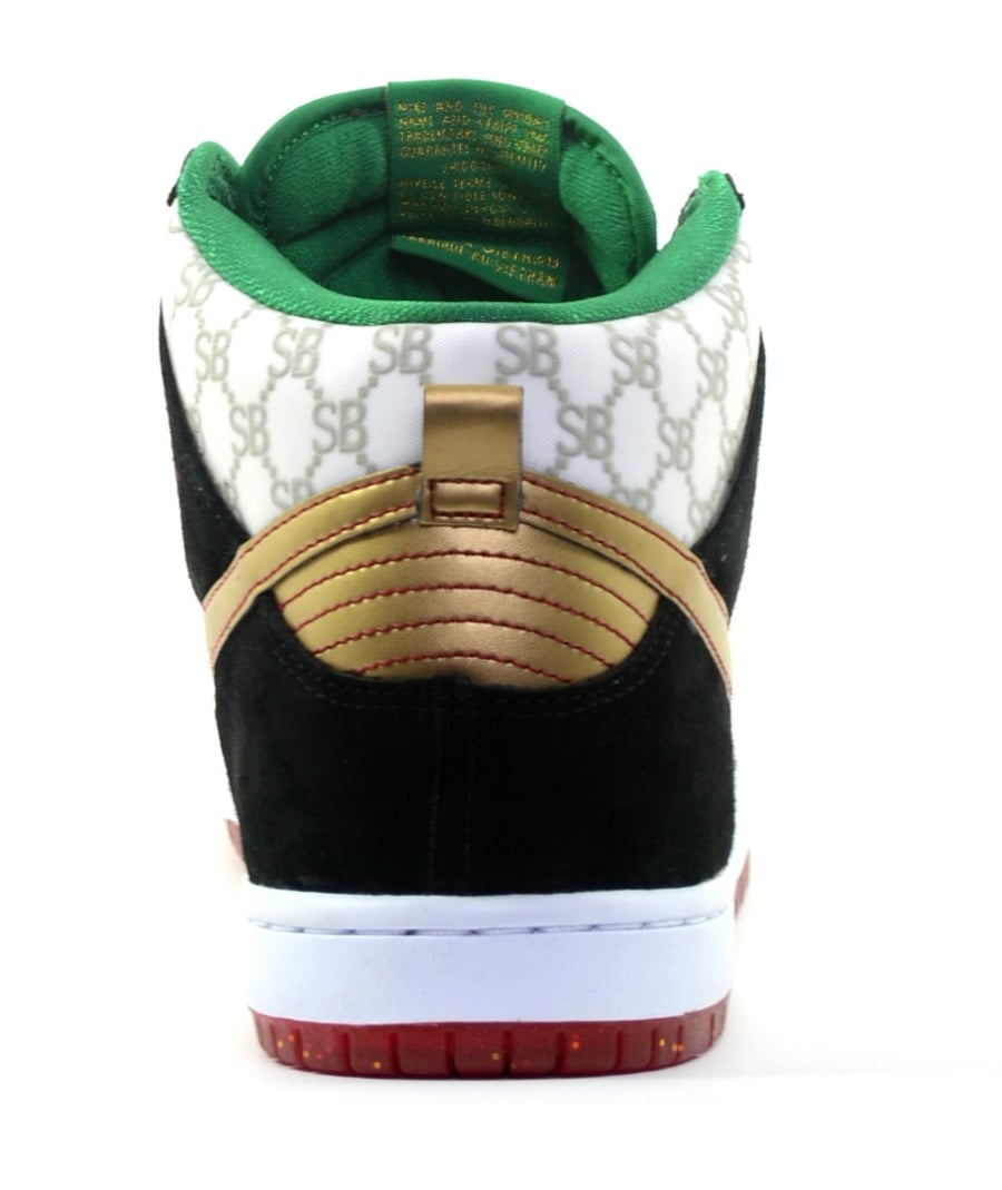 black-sheep-nike-sb-dunk-high-gucci-3