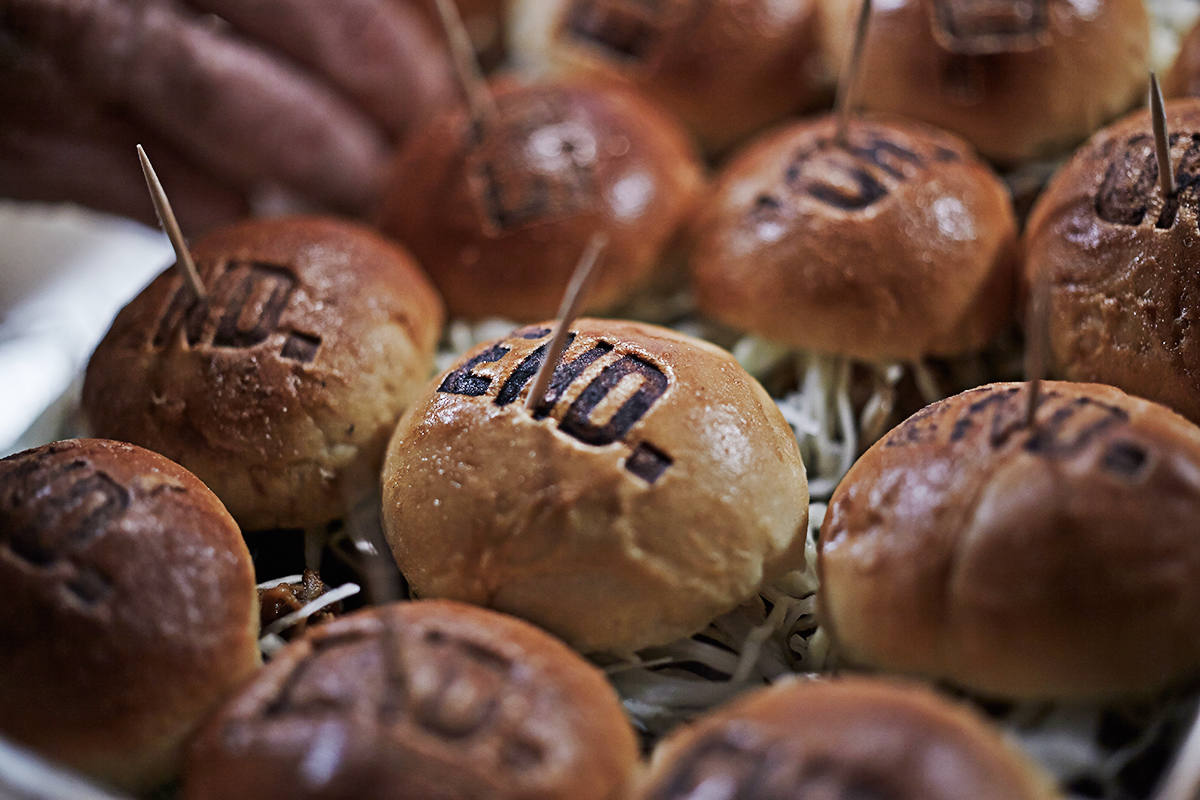 end-saucony-shadow-5000-burger-launch-party-recap-2