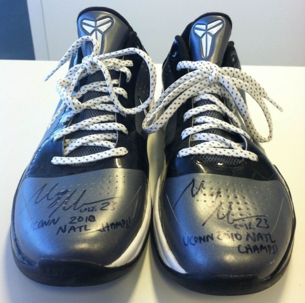 maya-moore-game-worn-kobes-jordans-go-to-charity-for-auction-3