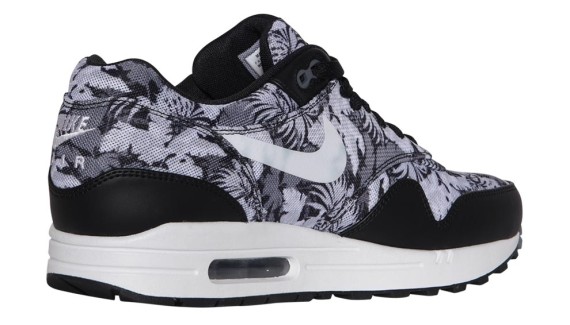 nike-air-max-1-floral-3