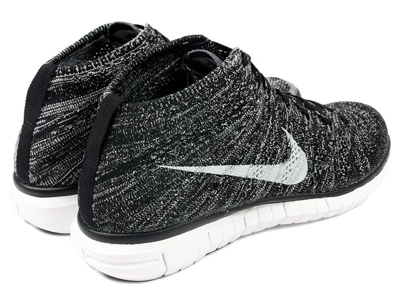nike-free-flyknit-chukka-black-pure-platinum-sail-grey-3