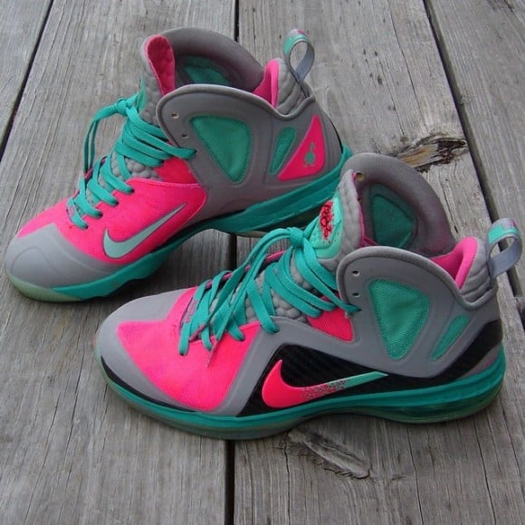 Nike Lebron IX (9) Elite “Miami Vice” Customs by Pato Customs