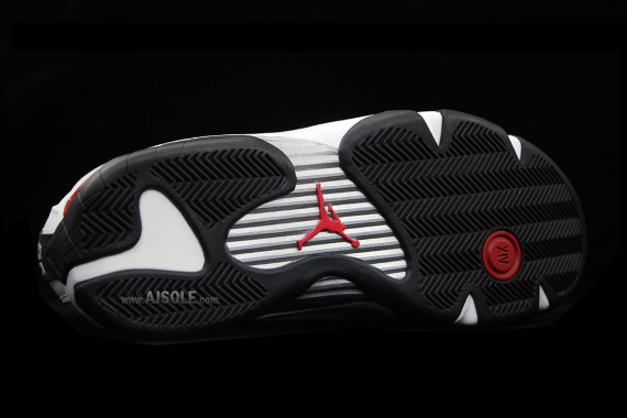 air-jordan-xiv-14-black-toe-new-images-5