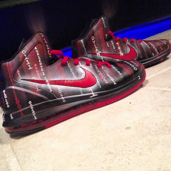 chris bosh nike shoes