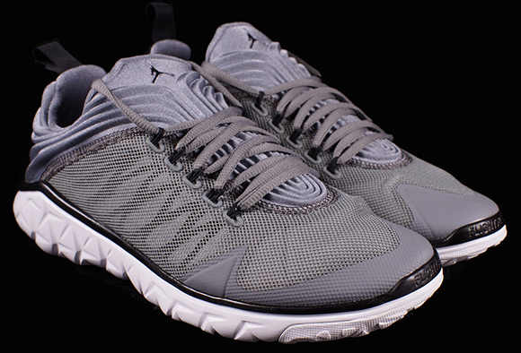 ‘Cool Grey’ Jordan Flight Flex