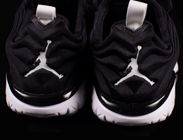 jordan-flight-flex-black-white-4