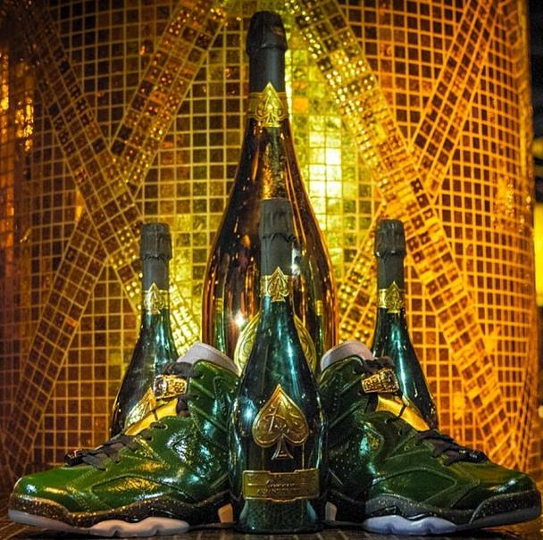Nas’ 12AM Run To Sell Air Jordan VI (6) ‘Champagne’ Worth $33K