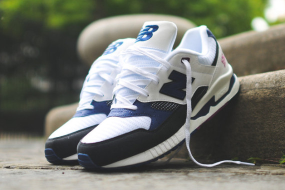 new-balance-m530-og-white-black-navy-3