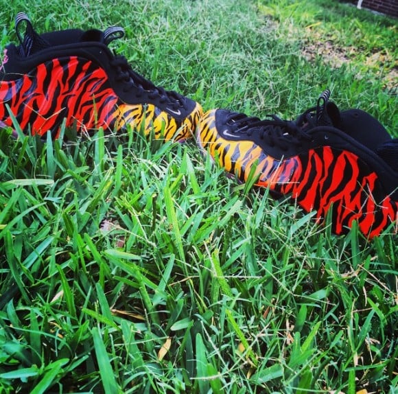 nike-air-foamposite-tiger-fade-customs-by-paco-customs