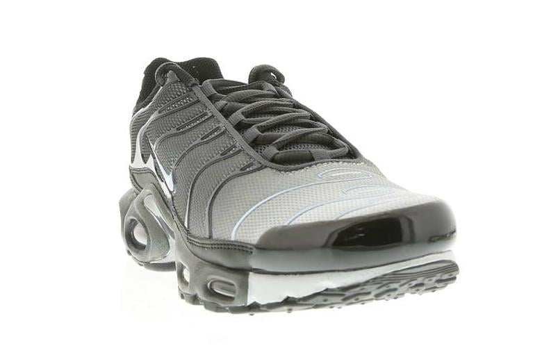 nike-air-max-plus-midnight-dark-grey-pure-platinum-black-2