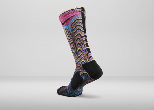 nike-elite-digital-ink-sock-2