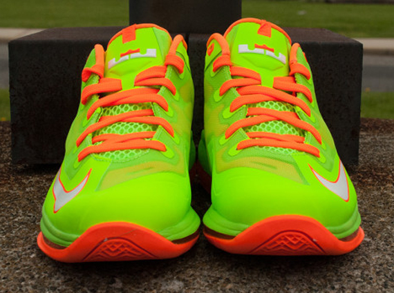 nike-lebron-xi-11-gs-electric-green-white-total-orange-release-date-info-4