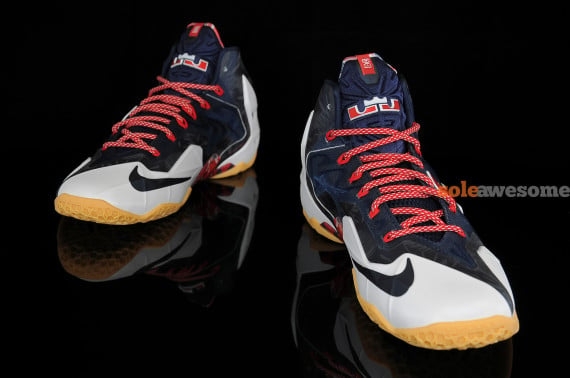 nike-lebron-xi-11-independence-day-new-images-3