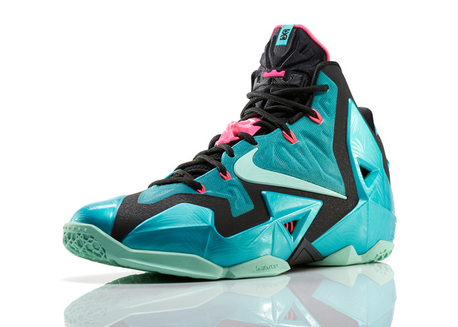 nike-lebron-xi-11-south-beach-officially-unveiled-1