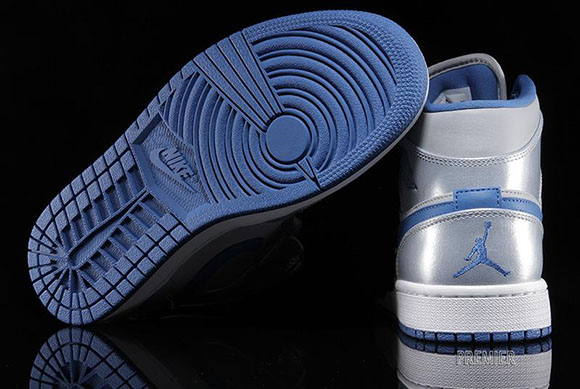 Air Jordan 1 Mid Wolf Grey/Sport Blue-White