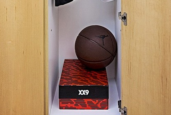 Check out the Air Jordan XX9 Packaging Box