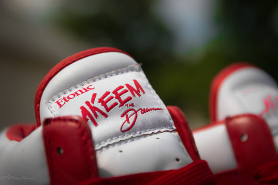 etonic-akeem-the-dream-new-images-1