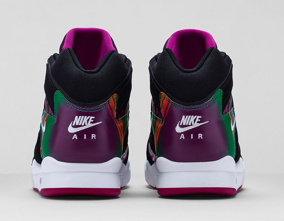 nike-air-tech-challenge-hybrid-black-rave-pink-varsity-purple-white-5