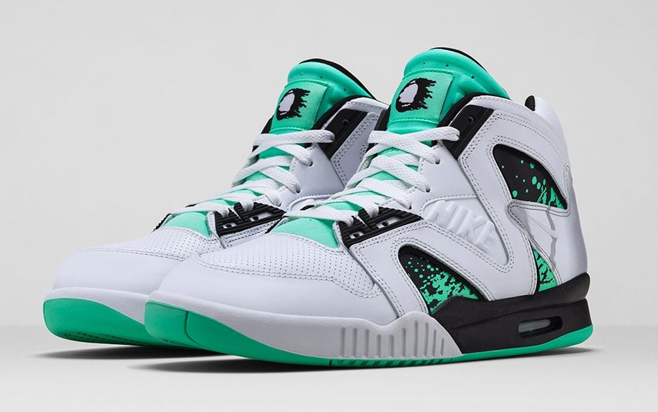 nike-air-tech-challenge-hybrid-white-green-glow-wolf-grey-ice-release-date-info-1