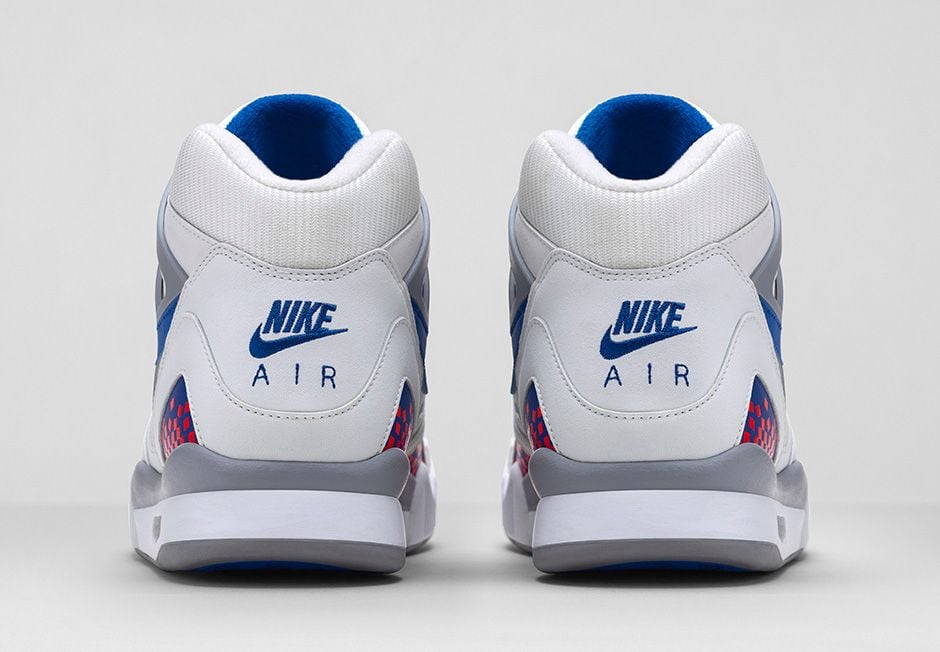 nike-air-tech-challenge-ii-white-royal-blue-infrared-flt-silver-5
