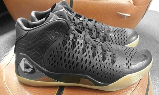 Nike Kobe 9 Mid EXT – First Look