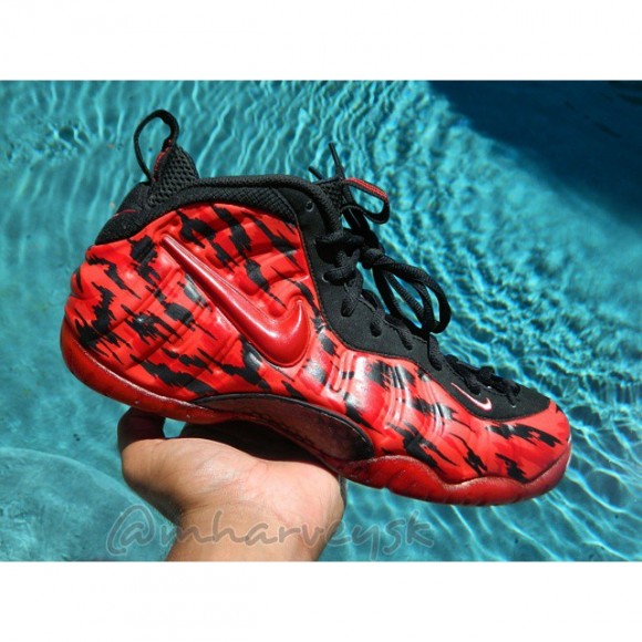 nike-air-foamposite-one-carnage-customs-by-m-harvey-sk