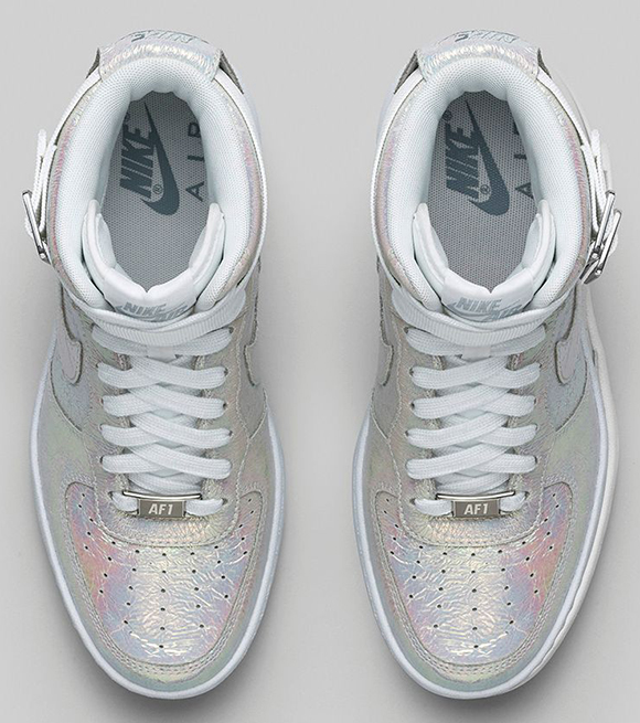 Nike Womens Lunar Force 1 Sky Hi Iridescent Pearl