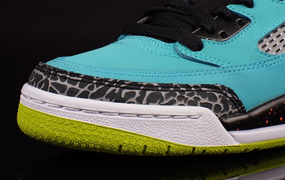 Release Date: Jordan Spizike GS Dusty Cactus/Hyper Crimson-Black