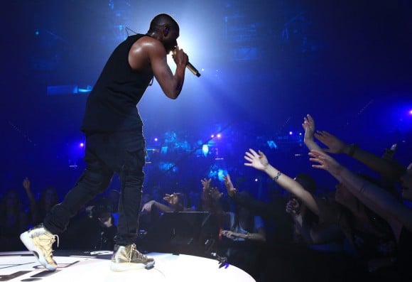 air-jordan-retro-11-metallic-gold-samples