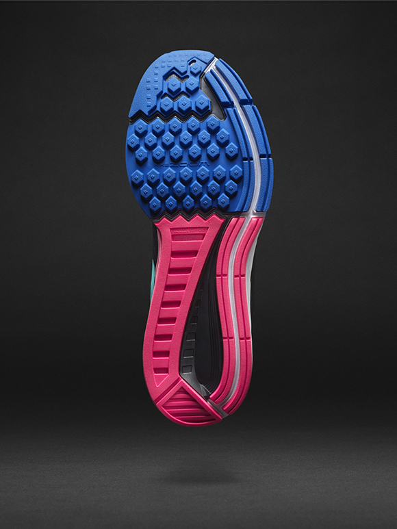 Introducing the Nike Air Zoom Structure 18
