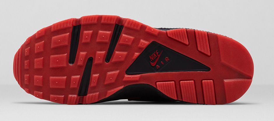 Nike Air Huarache Hate