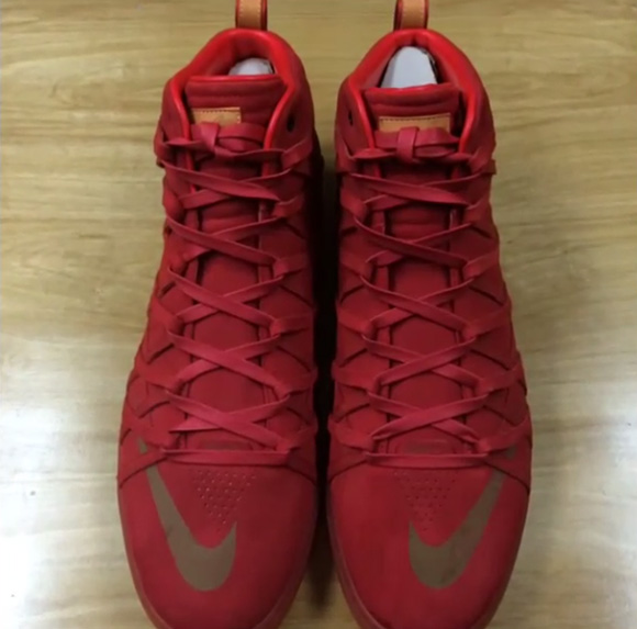 Nike KD 7 Lifestyle in All Red