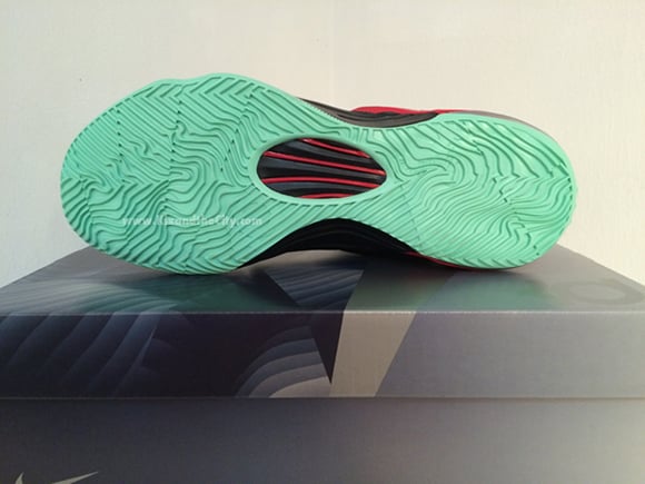 Release Date: Bad Apple Nike KD 7