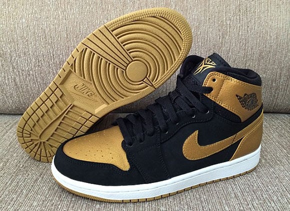 Air Jordan 1 Carmelo Anthony PE Black/Gold - Another Look 