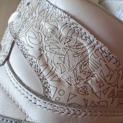 Jordan Xi Chrome Dark Grey 11 Gs Lebron 10 Blue And White Mens Size