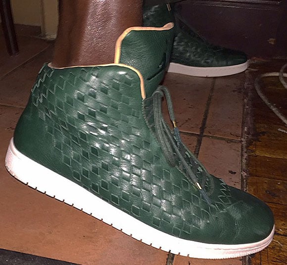 Michael Jordan Wears new Jordan Shine