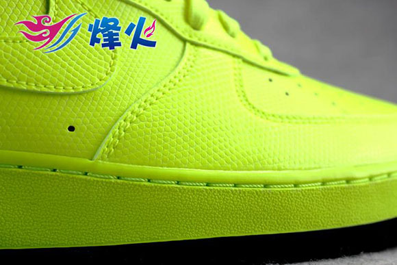 Nike Air Force 1 Low Volt/Black