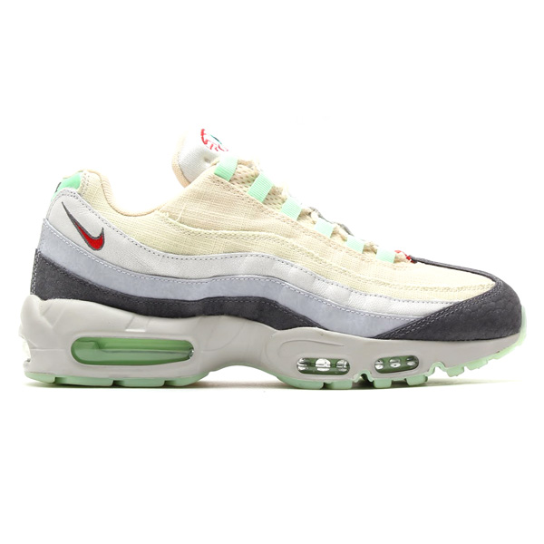 nike-air-max-95-qs-halloween-3