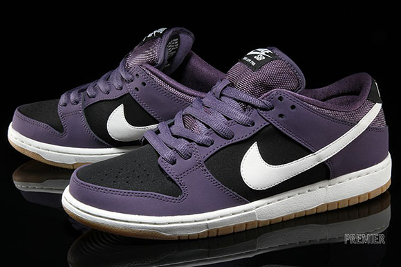 Nike SB Dunk Low Dark Raisin