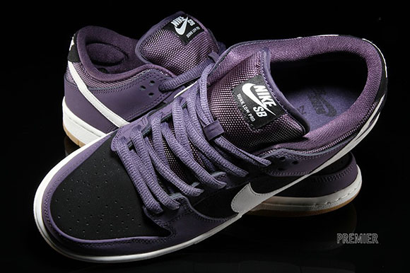 Nike SB Dunk Low Dark Raisin