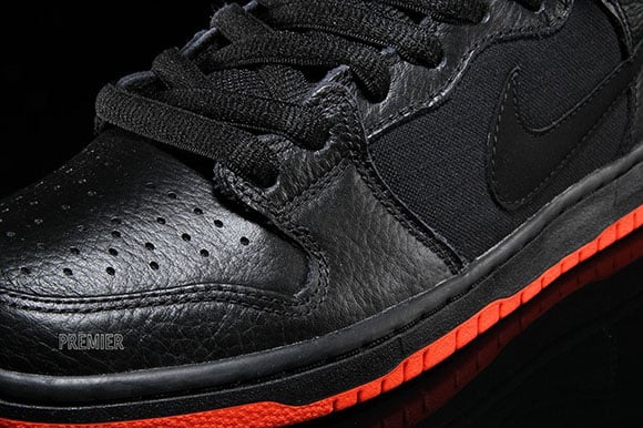 Nike SB Dunk Mid Halloween - Detailed Look