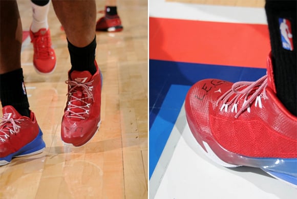 Chris Paul Honors Fans Mom Writing LEG on His Sneakers