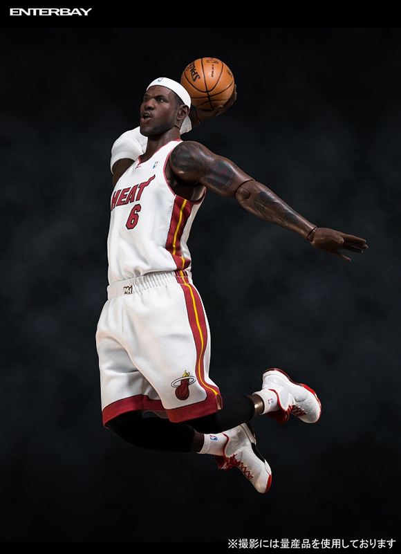 LeBron James Enterbay Figure