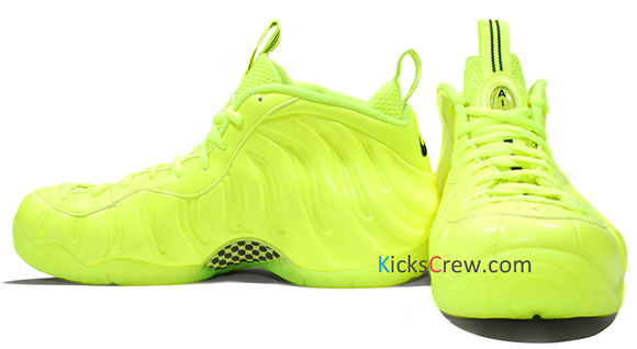 Nike Air Foamposite Pro Volt - Another Look