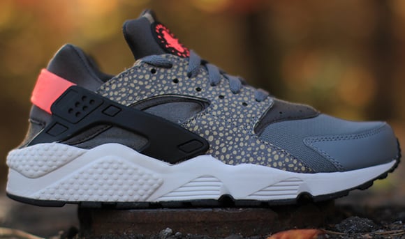 Nike Air Huarache Run ‘Safari’