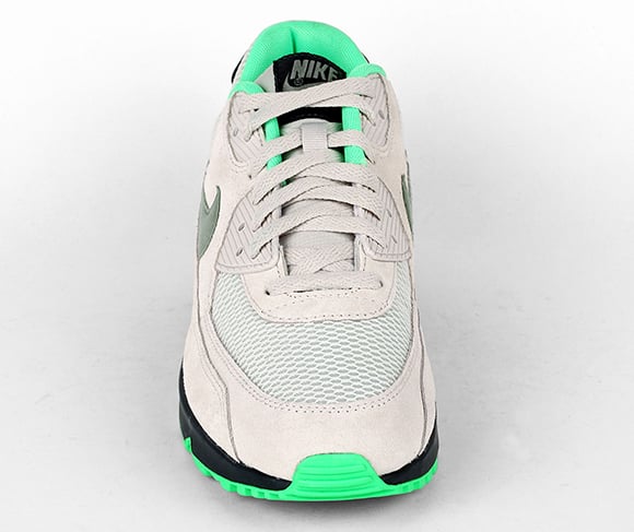 Nike Air Max 90 Essential Light Bone Jade Stone