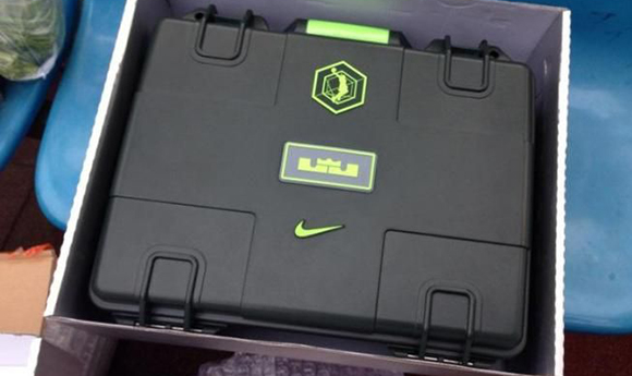 Nike LeBron 12 Dunk Force Special Packaging