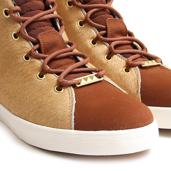 Nike LeBron 12 NSW Lifestyle Lions Mane Now Available