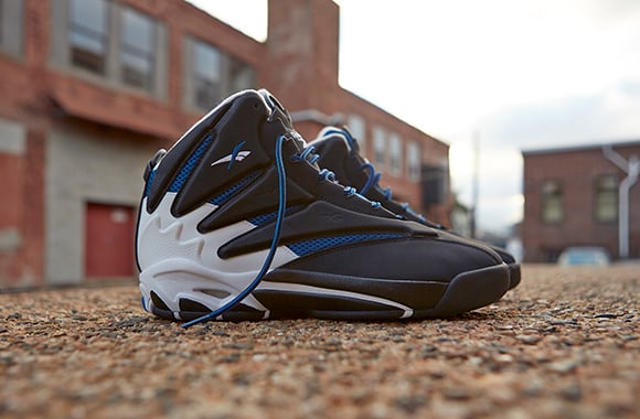 Reebok The Blast OG Blue/Black-White Drops November 25th